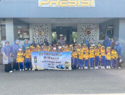 Satlantas Polres Garut Gelar Kegiatan Polisi Sahabat Anak Bersama TK Anggrek Cendekia dan RA Ar Rahim