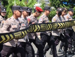Tingkatkan Kesiapsiagaan, Polres Garut Gelar Latihan Dalmas Lanjut dan Negosiator