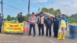 Jalan Provinsi Jalur Caringin di Wilayah Wangunjaya Bungbulang Tertimpa Longsor, Kapolsek Bungbulang Imbau Pengalihan Arus Lalu Lintas