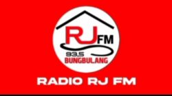 Radio RJ Bungbulang Talk Show Lewat Streaming Radio Intan Garut. Diskominfo Garut Ajak Warga ‘Bijak Bermedsos