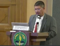 H. Ecek Karyana Resmi Raih Gelar Doktor, Angkat Perlindungan Hukum Perawat Khitan dalam Disertasi