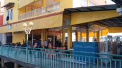 Kedai kopi pak itam Pintu gerbang nuasan kuliner di pelabuhan kuning