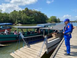 Polairud Polres Kutai Timur Gencarkan Patroli Sosialisasi Keselamatan Pelayaran di Perairan Sangkulirang