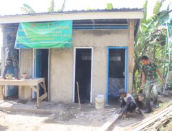 Warga Desa Mekarmulya, Nur Taufik (51 Tahun), Berperan Aktif Bantu Pembangunan MCK dalam Giat TMMD ke-128 Kodim 0611/Garut