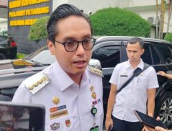 Balas Sindiran Bobby, Rico Waas Klarifikasi: Saya Berobat ke Luar Negeri Pakai Dana Pribadi, Sudah Lapor Kemendagri!