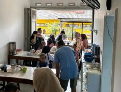Ayo Lur! Nobar Persib di Alun-Alun Bungbulang? Jangan Lupa Mampir Ngebakso di Bakso Solo Mas Adit