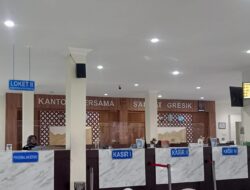 SAMSAT POLRES GRESIK BERIKAN LAYANAN PRIMA DAN EDUKASI PADA MASYARAKAT WAJIB PAJAK