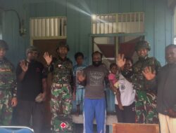 Perkuat Binter dan Kepedulian Sosial, Satgas Yonif 521/DY Hadir Berikan Pelayanan Kesehatan Gratis serta Bagikan Baju Layak Pakai kepada Warga Distrik Kobakma