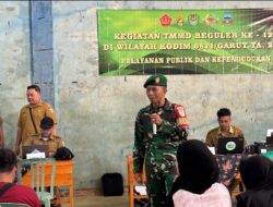 Disdukcapil Garut Berikan Pelayanan Kependudukan Gratis di Desa Mekarmulya dalam Rangka TMMD ke-128