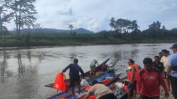 Polisi dan Warga Lanjutkan Pencarian Korban Tenggelam di Sungai Melenyu