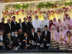 Segenap redaksi….Mengucapkan Selamat atas Pernikahan Fandi dan Dewi