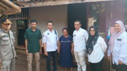 Respon Cepat Forkopimcam Jatinunggal, Rumah Ibu Anah Segera Diverifikasi untuk Program Rutilahu