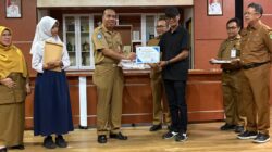 Cetak Prestasi Gemilang Tingkat Nasional, Pelajar Berprestasi TKA 2026 Terima Penghargaan dari PWI Batam