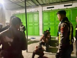 Jelang Subuh, Patroli Presisi Polres Garut Amankan Kelompok Bermotor dan Barang Bukti Sajam