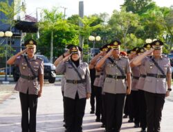 Kenang Jasa Para Pahlawan Jelang Hari Bhayangkara Ke-80, Polda Kaltim Gelar Prosesi Tabur Bunga Di Dermaga Ditpolairud