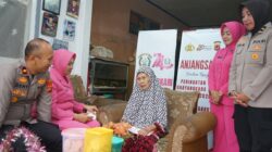 Sentuh Hati Warakawuri, Polres Garut Gelar Anjangsana dan Bakti Kesehatan Sambut Hari Bhayangkara ke-80