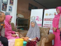 Sentuh Hati Warakawuri, Polres Garut Gelar Anjangsana dan Bakti Kesehatan Sambut Hari Bhayangkara ke-80