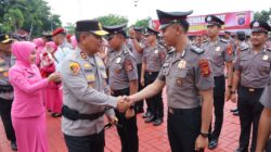 Kapolda Kaltim Pimpin Upacara Korp Kenaikan Pangkat 966 Personel, Tekankan Peningkatan Profesionalisme serta Dedikasi Pengabdian