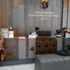 Senyum Ramah Polwan di SPKT Polres Kutim Cerminkan Pelayanan Prima kepada Masyarakat
