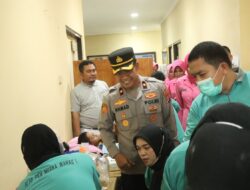 Wakapolres Kutim Tinjau Langsung Pelaksanaan Sunatan Massal Hari Bhayangkara ke-80
