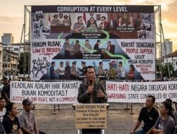 Gugatan Sosial dari Rakyat: Menakar Ulang Kontrak Sosial Indonesia di Tengah Badai Korupsi