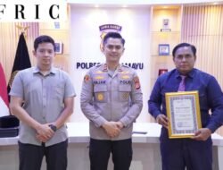 Ketua Umum YLBH PETANI Hery Reang Terima Penghargaan dari Kapolres Indramayu, Wujud Apresiasi atas Dedikasi dalam Pendampingan Hukum dan Pengabdian kepada Masyarakat