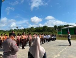 Polsek Sangatta Utara Tanamkan Kesadaran Hukum kepada Pelajar melalui MPLS Ramah di SMP Islam An Nahdliyah Mambaul Ulum