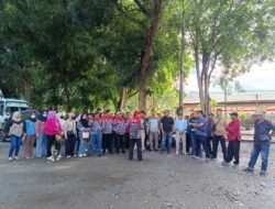 Aksi Jilid II Kembali Guncang Kantor Bupati Langkat, Kades Karang Rejo Mangkir dari Mediasi, Warga: “Pilih Kepala Desa atau Ketua TKBM!”