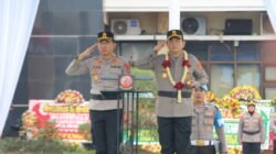AKBP Dr. Reza Ma’ruffi Resmi Disambut di Polres Sumedang, Tradisi Farewell & Welcome Parade Berlangsung Khidmat