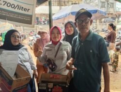 Warga Betung Gelar Penggalangan Dana Sambut HUT Ke-81 Kemerdekaan RI