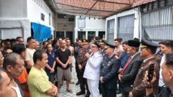 Kunjungi Lapas Lhoksukon, Ayah Wa: Keluar Harus Jadi Orang yang Lebih Baik