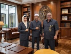 Tita Mulya Permata Sari Ketua PBH Area FERADI WPI Cirebon 1. Tegas tapi tulus dalam memberi bantuan hukum secara probono bagi Masyarakat yang membutuhkan*