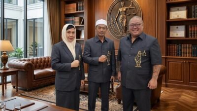 Tita Mulya Permata Sari Ketua PBH Area FERADI WPI Cirebon 1. Tegas tapi tulus dalam memberi bantuan hukum secara probono bagi Masyarakat yang membutuhkan*
