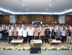 𝗔𝗺𝘀𝗮𝗸𝗮𝗿 𝗠𝗶𝗻𝘁𝗮 𝗠𝗮𝗵𝗮𝘀𝗶𝘀𝘄𝗮 𝗣𝗼𝗹𝗶𝗯𝗮𝘁𝗮𝗺 𝗦𝗶𝗮𝗽 𝗛𝗮𝗱𝗮𝗽𝗶 𝗗𝘂𝗻𝗶𝗮 𝗞𝗲𝗿𝗷𝗮 𝘆𝗮𝗻𝗴 𝗠𝗮𝗸𝗶𝗻 𝗕𝗲𝗿𝘂𝗯𝗮𝗵