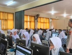 Polres Sumedang Gelar Pelatihan Paham AI bagi Pelajar SMKN Situraja