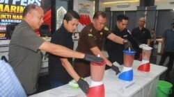 Polresta Samarinda Musnahkan 1,9 Kg Sabu dan 1.022 Pil Ekstasi