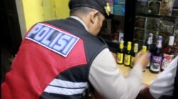 Operasi Pekat Polsek Cilawu Sasar Penjualan Miras, Puluhan Botol Minuman Beralkohol Diamankan