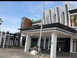 *290 BCKS Garut Terkatung-katung, Lulus Sejak 2022 Belum Di-SK-kan, Disdik Dinilai Lepas Tanggung Jawab*